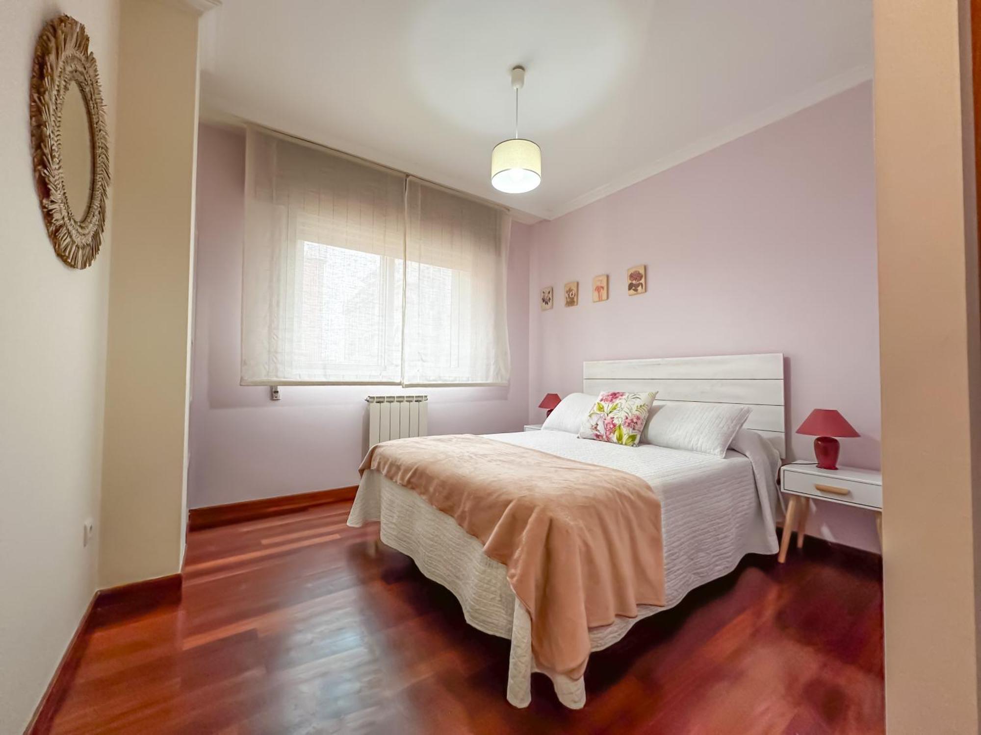 Apartamento Completo, Amplio, Muy Iluminado Y Con Plaza De Garaje Incluida. O Grove Esterno foto